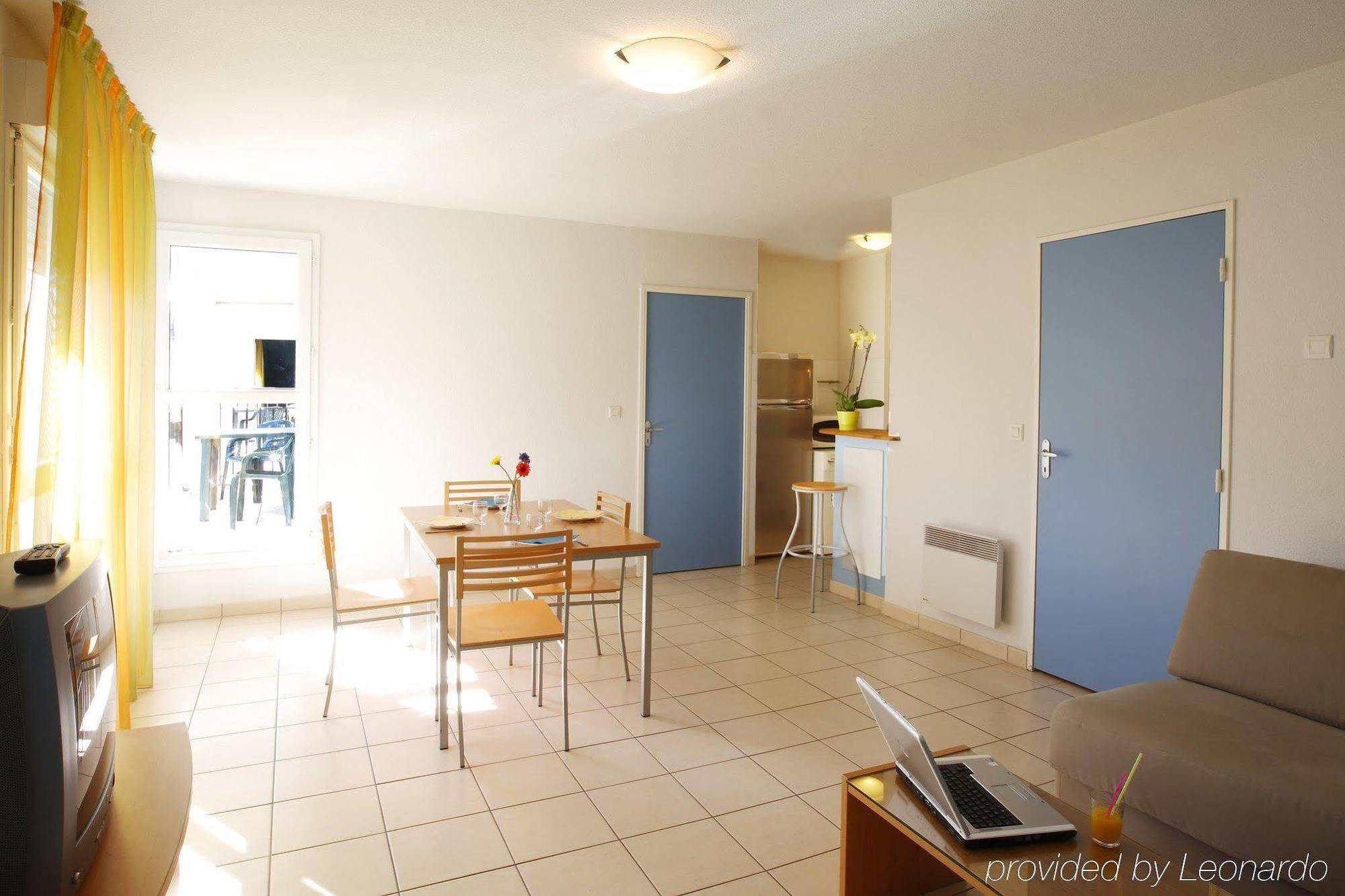 City Residence Marne-La-Vallee-Bry-Sur-Marne Noisy-le-Grand Esterno foto