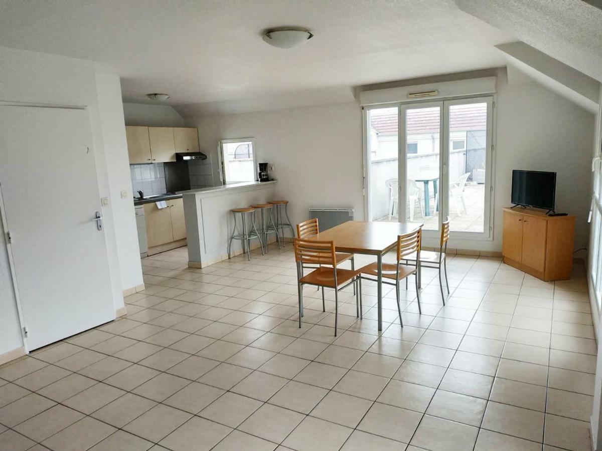 City Residence Marne-La-Vallee-Bry-Sur-Marne Noisy-le-Grand Esterno foto